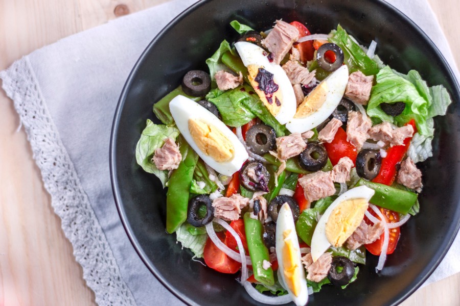 Quelle est l'origine de la salade du pêcheur ?