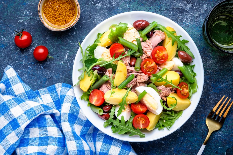 Salade du pêcheur : Comment déguster l'océan dans votre assiette ?